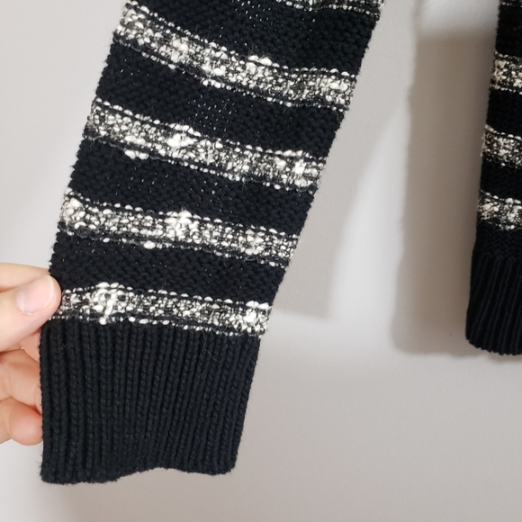 LOU & GREY black marled knit striped raglan sleeve sweater - Picture 6 of 7